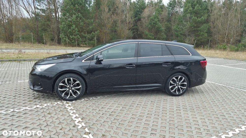 Toyota Avensis 1.8 Prestige - 13