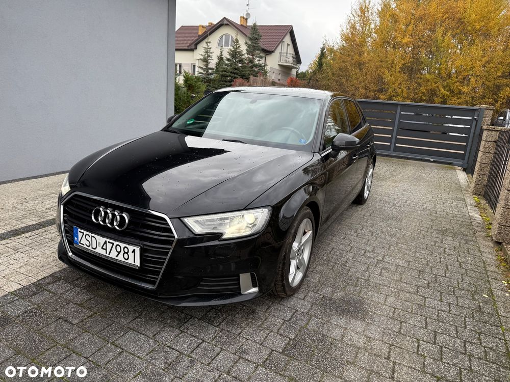 Audi A3 Sportback - 2