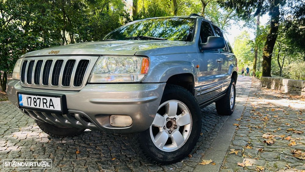 Jeep Grand Cherokee - 1