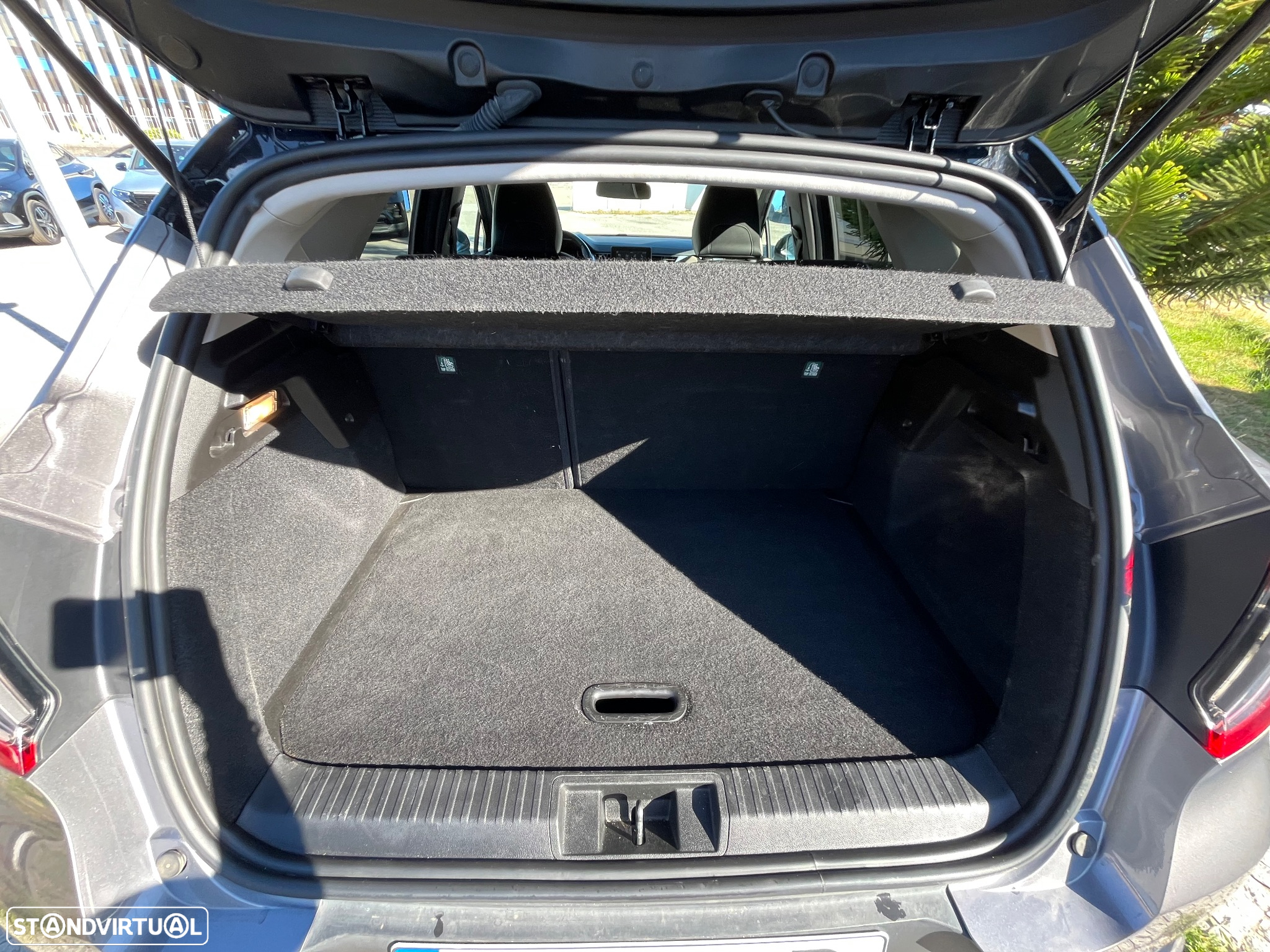 Renault Captur 1.0 TCe Exclusive - 18