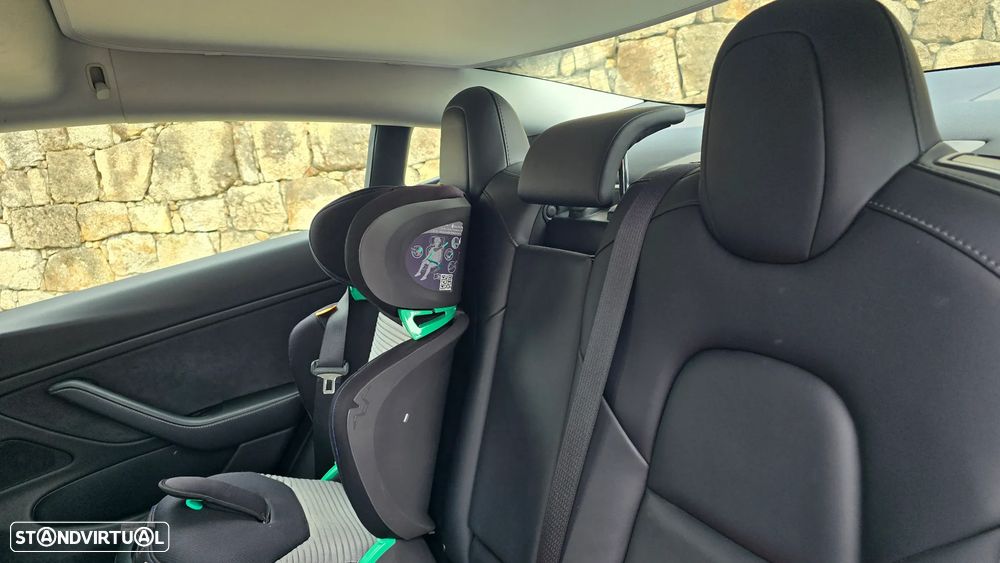 Tesla Model 3 Long Range Tração Integral - 17
