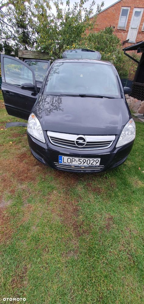 Opel Zafira 2009 photo 2