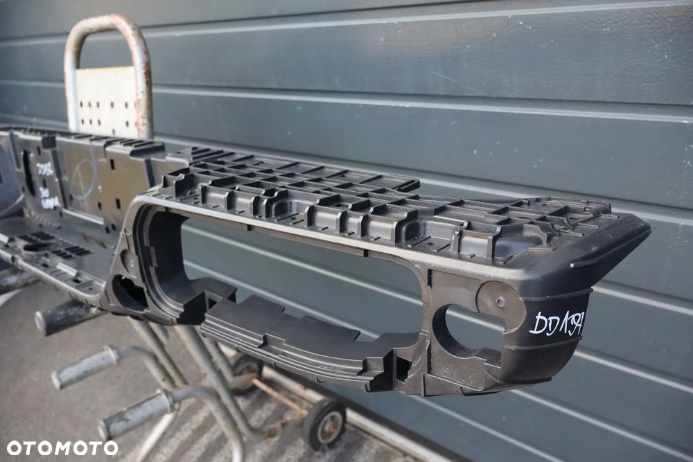 STELAŻ ŚLIZG ABSORBER WZMOCNIENIE ZDERZAKA TYŁ JEEP GLADIATOR 68341755AB 2019 - 8
