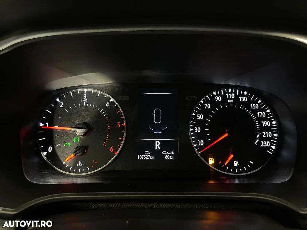 Renault Megane BLUE dCi EDC Zen - 12