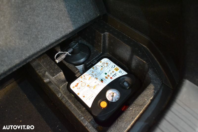 Renault Captur E-Tech Plug-In-Hybrid Intens - 21