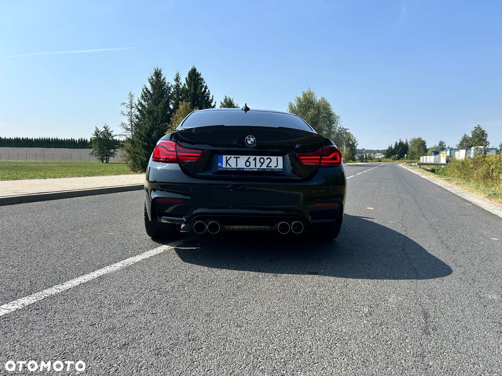 BMW M4 Coupe DKG Competition - 9