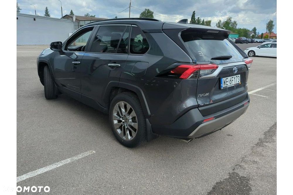Toyota RAV4 - 4