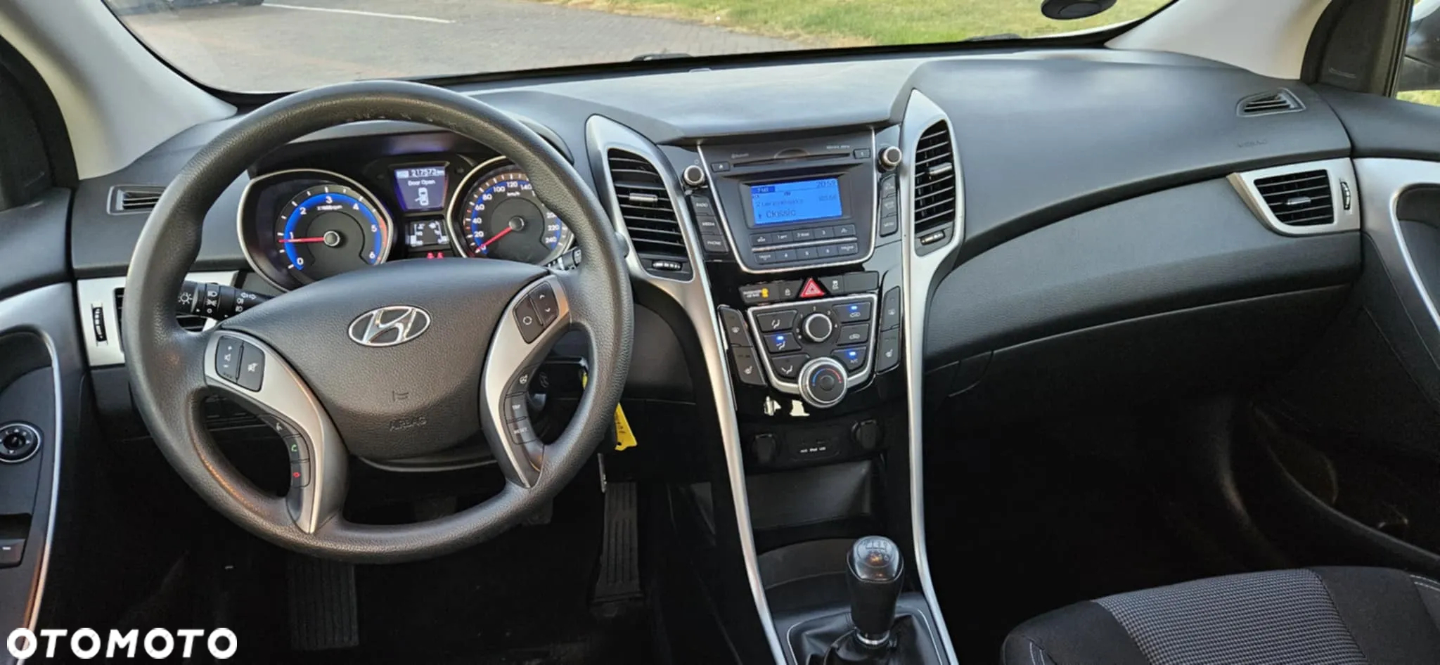 Hyundai i30 1.6 CRDi BlueDrive Go - 26
