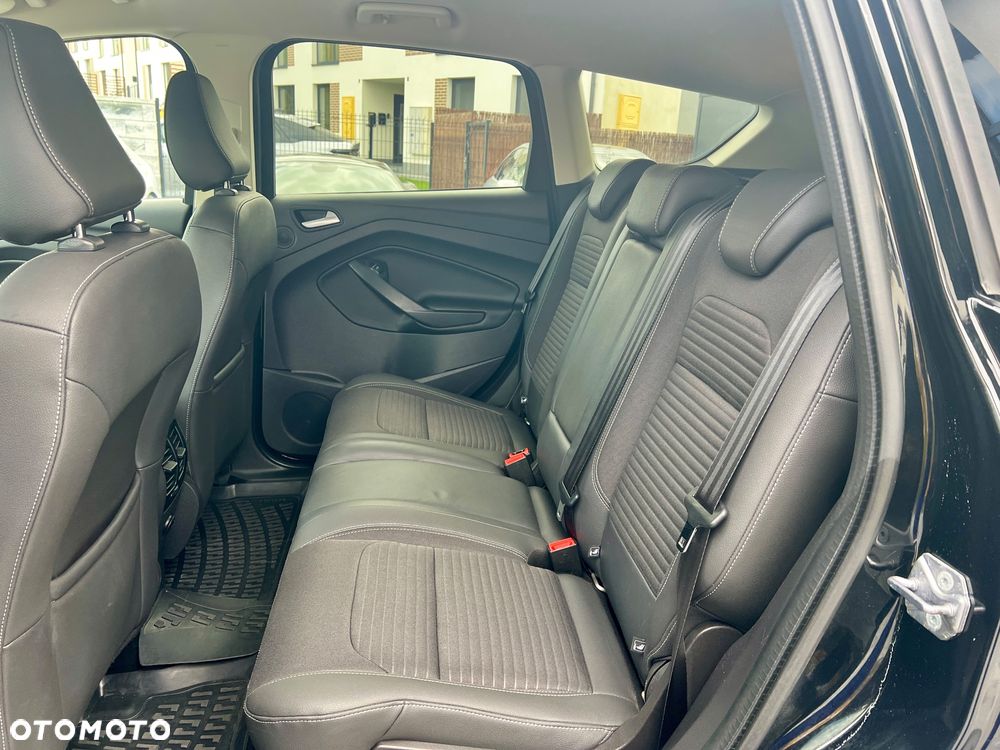 Ford Kuga 2.0 TDCi 4x4 Titanium - 22