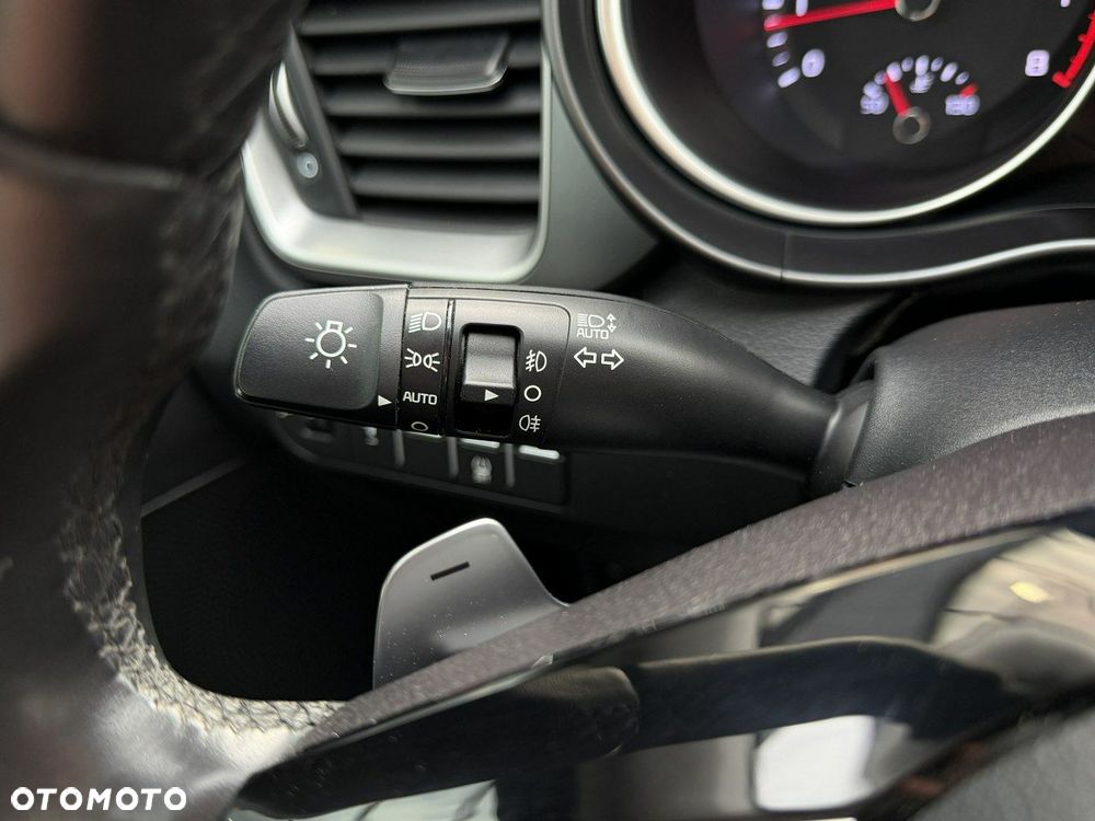 Kia Ceed 1.5 T-GDI M DCT - 26