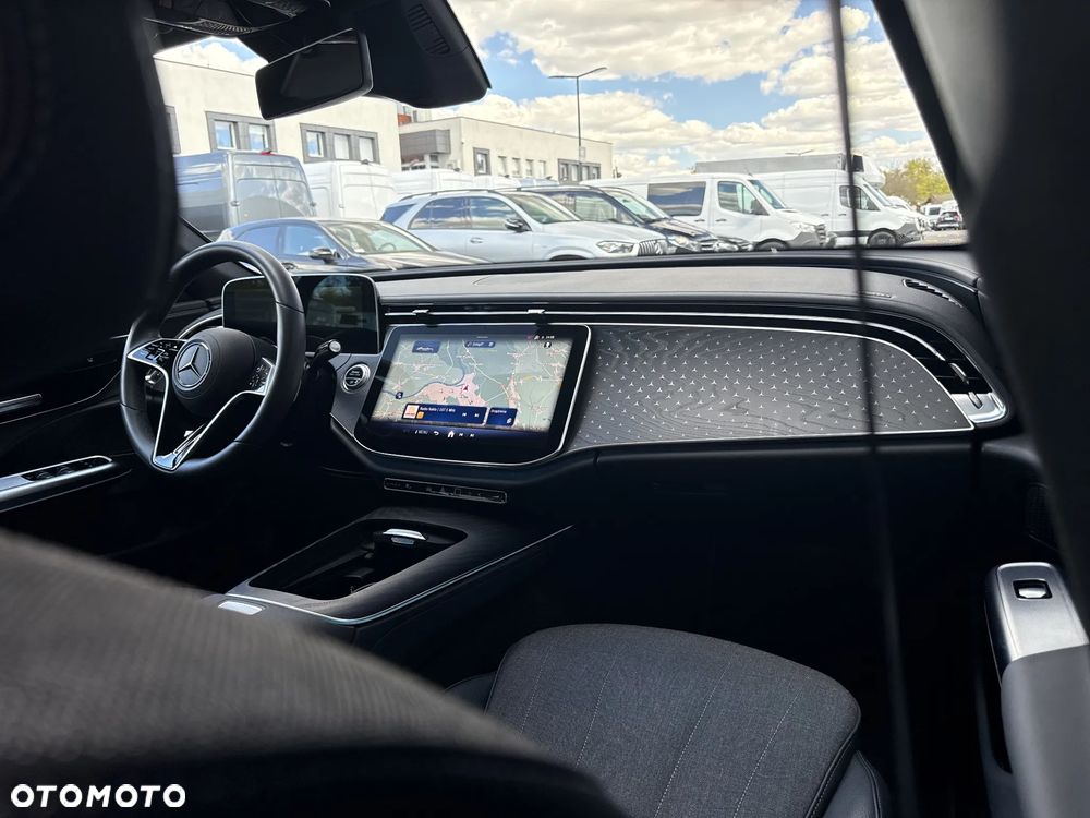 Mercedes-Benz Klasa E 200 d 9G-TRONIC - 19