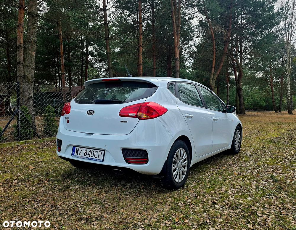 Kia Ceed 1.4 CRDi M - 6