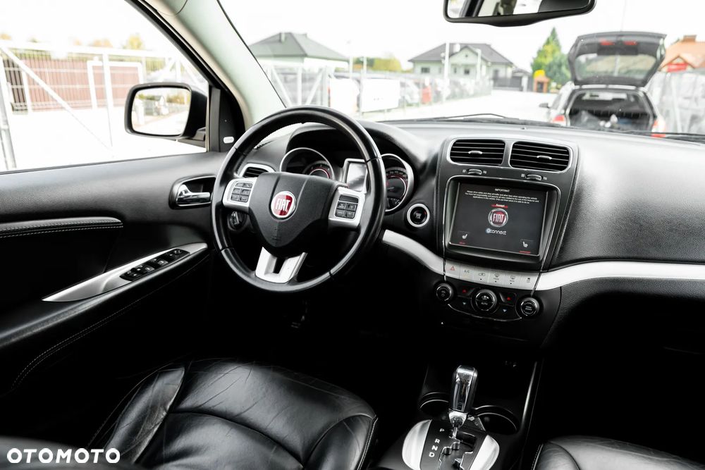 Fiat Freemont 2.0 Multijet 16V DPF Automatik Allrad Lounge - 25