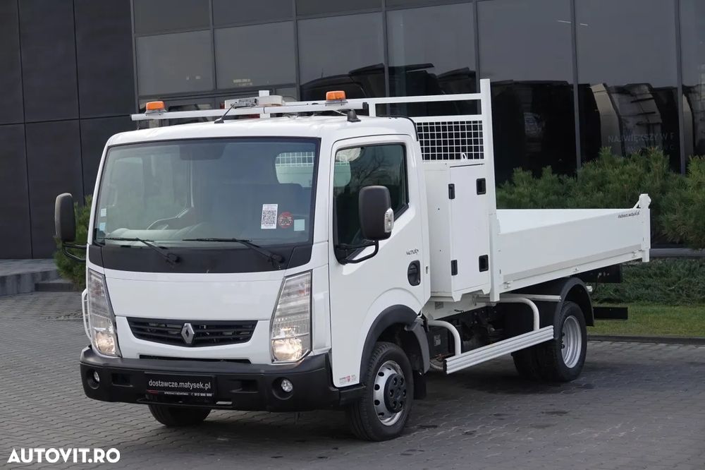 Renault MAXITY 140 / BALATĂ / DOUĂ TRANSPORTURI / MANUALĂ / 3 LOCURI / - 3