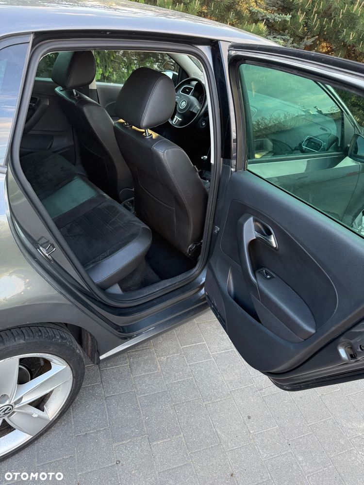 Volkswagen Polo 1.4 16V Highline - 11