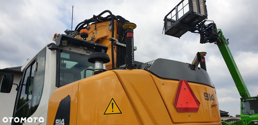 Liebherr 914 COMPACT/ rototilt /szczypce/ GPS 3D Leica/ sprowadzony - 27