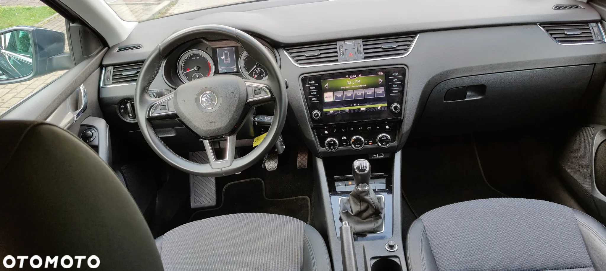Skoda Octavia 1.5 TSI Ambition - 11