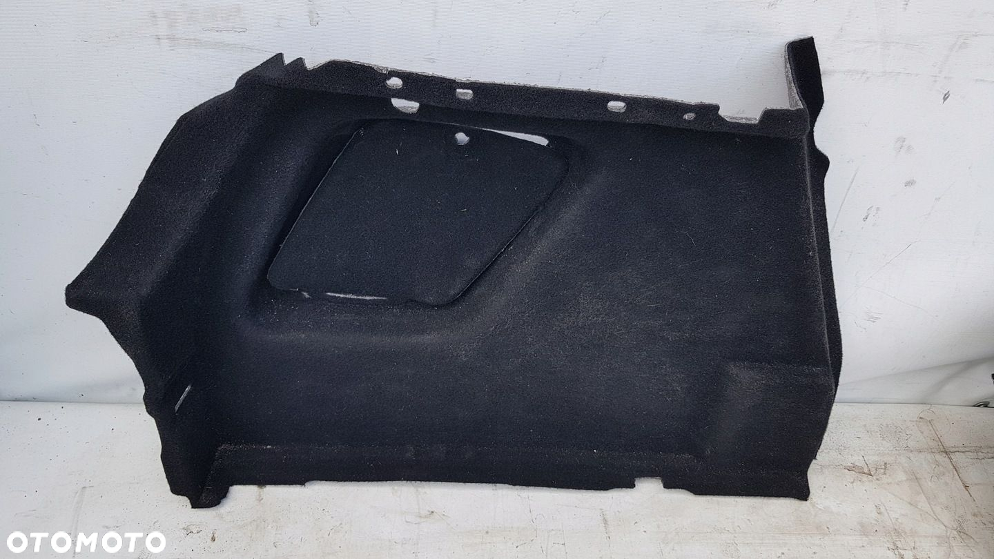 boczek bagażnika Opel Astra J GTC - 3
