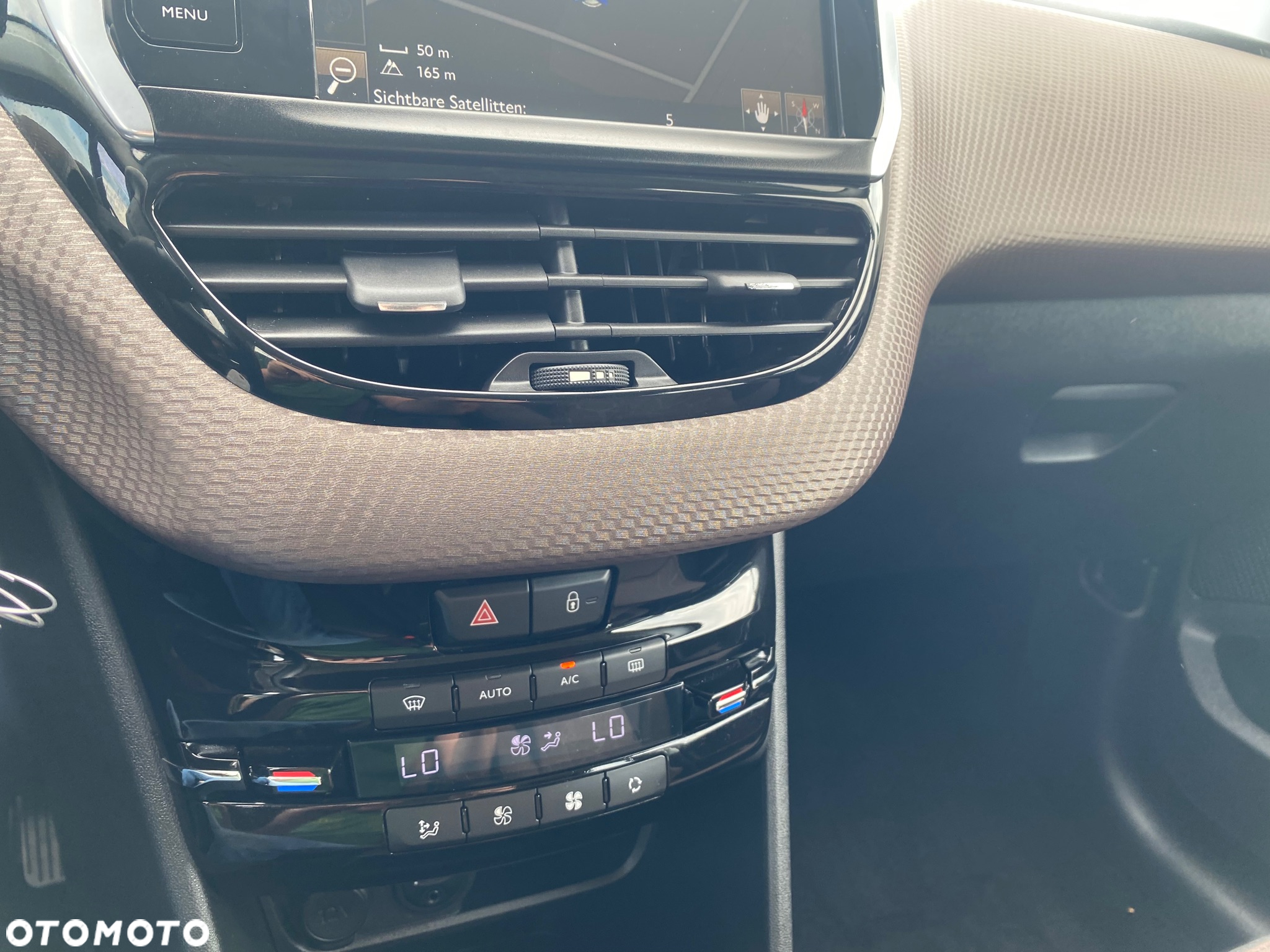 Peugeot 2008 PureTech 110 Stop&Start Black Edition - 5