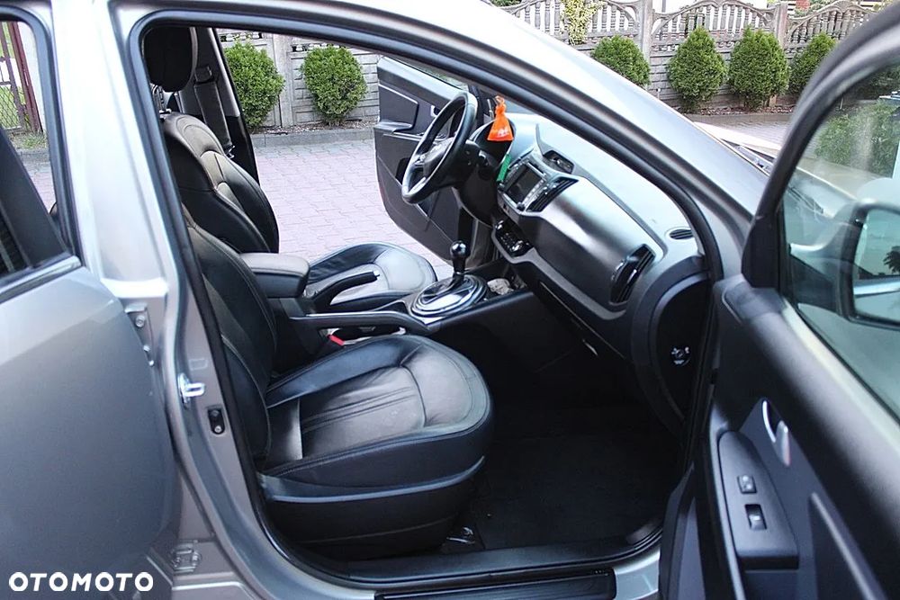Kia Sportage 2.0 XL 2WD - 12