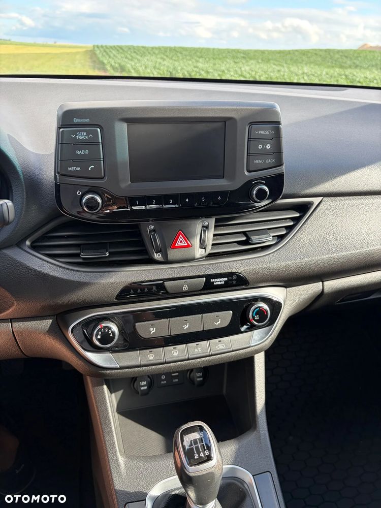 Hyundai i30 1.4 Comfort - 9