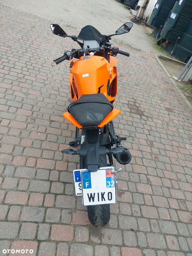 KTM RC 125 - 4