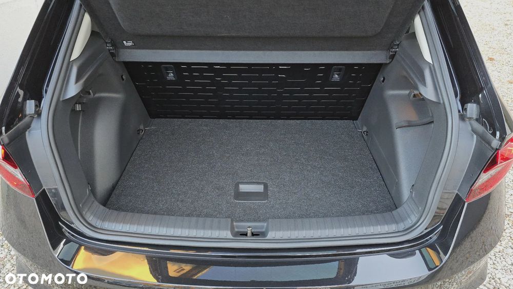 Skoda Fabia 1.0 MPI Ambition - 16