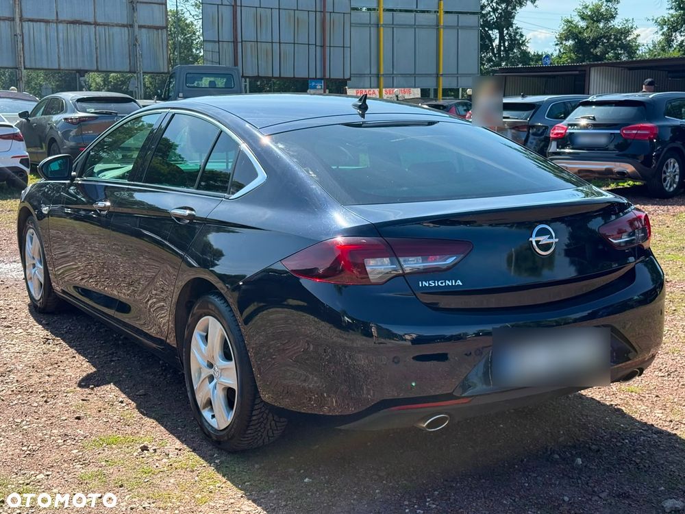 Opel Insignia 1.6 T Innovation S&S - 10