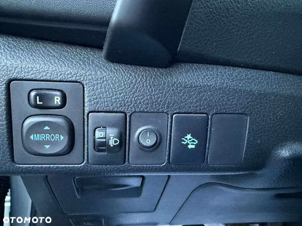 Toyota Auris 1.6 Premium - 15