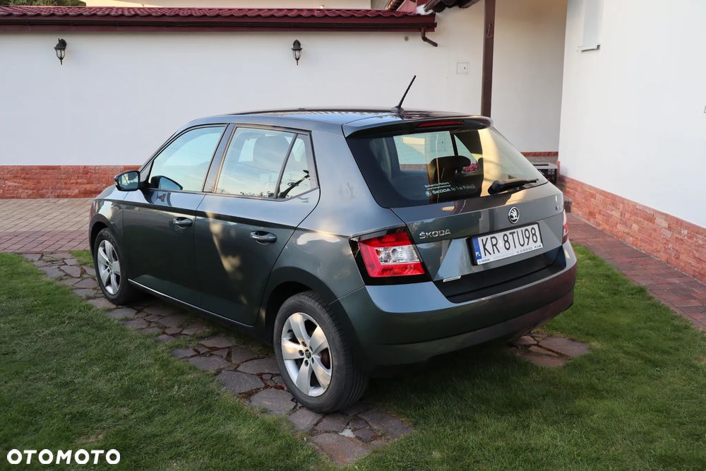Skoda Fabia - 4