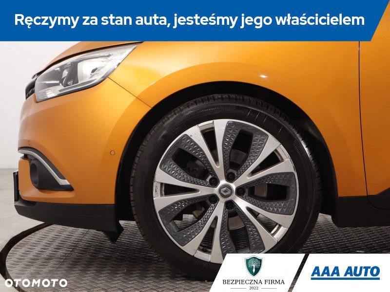 Renault Scenic - 16