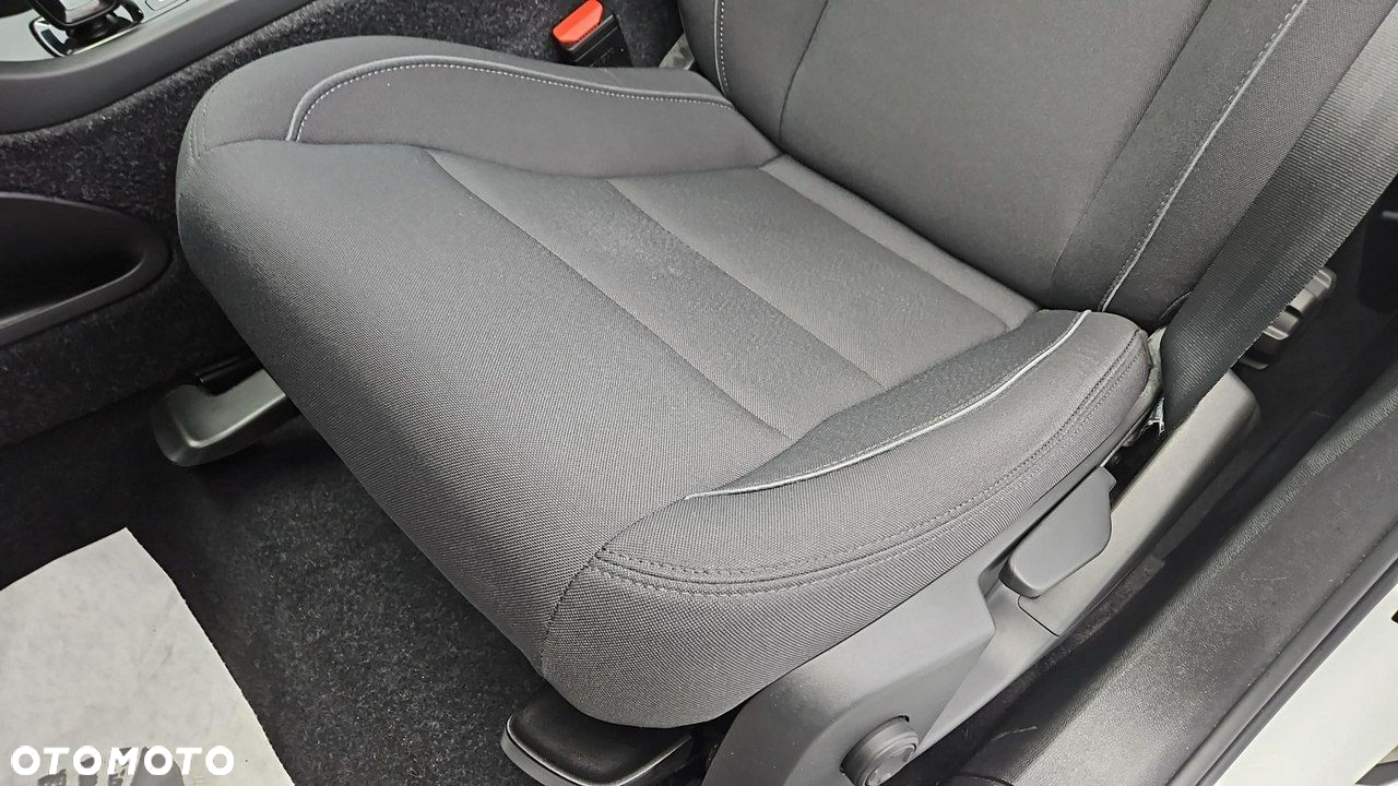 Volvo XC 40 T3 Momentum Pro - 12