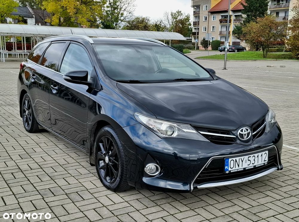 Toyota Auris 2.0 D-4D START Edition - 10
