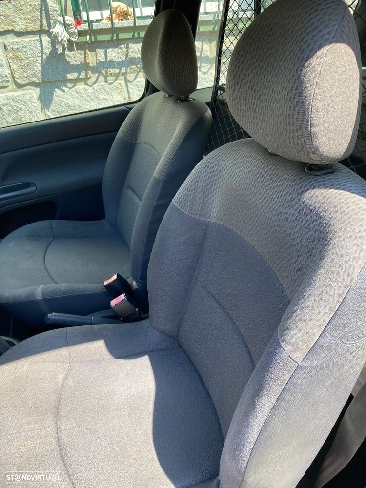 Renault Clio 1.5 dCi Confort - 9