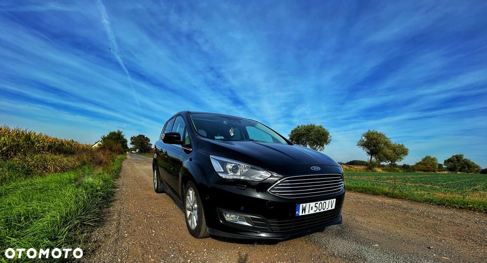Ford Grand C-MAX - 1