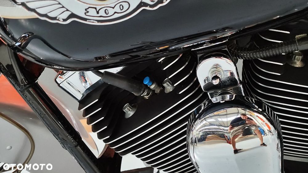 Harley-Davidson Touring Road King - 29