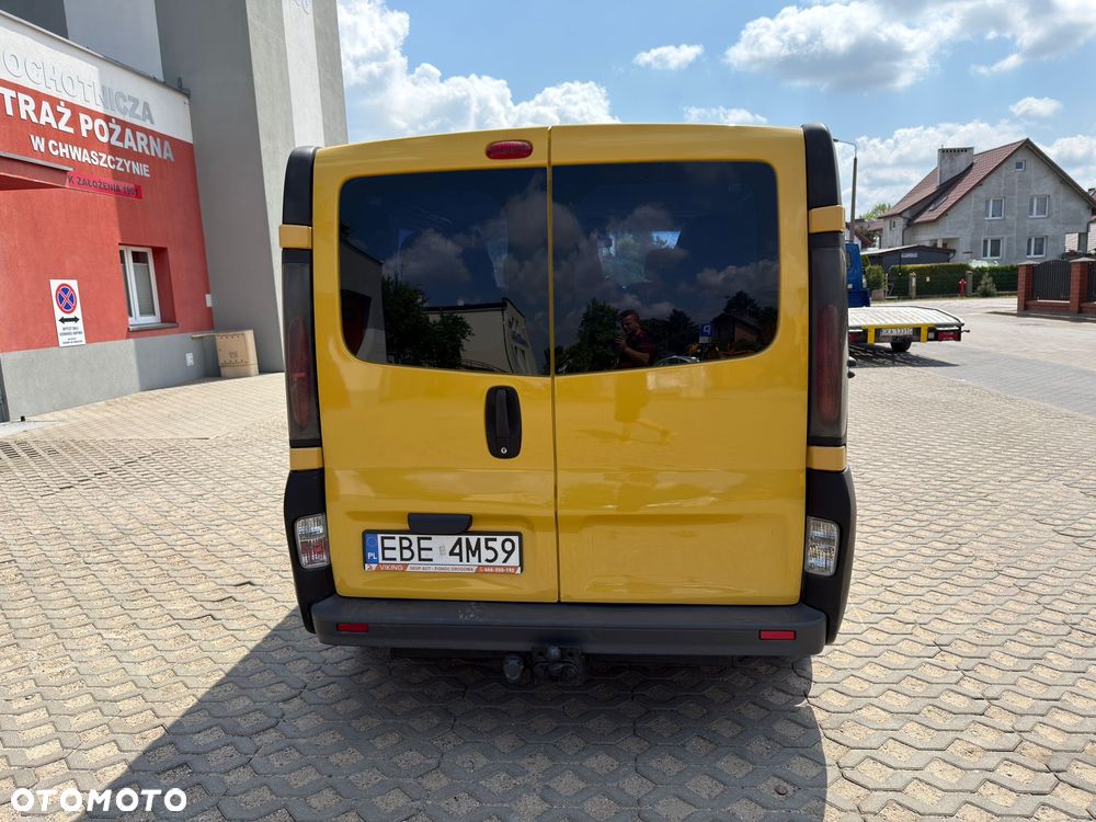 Renault Trafic Passenger - 7