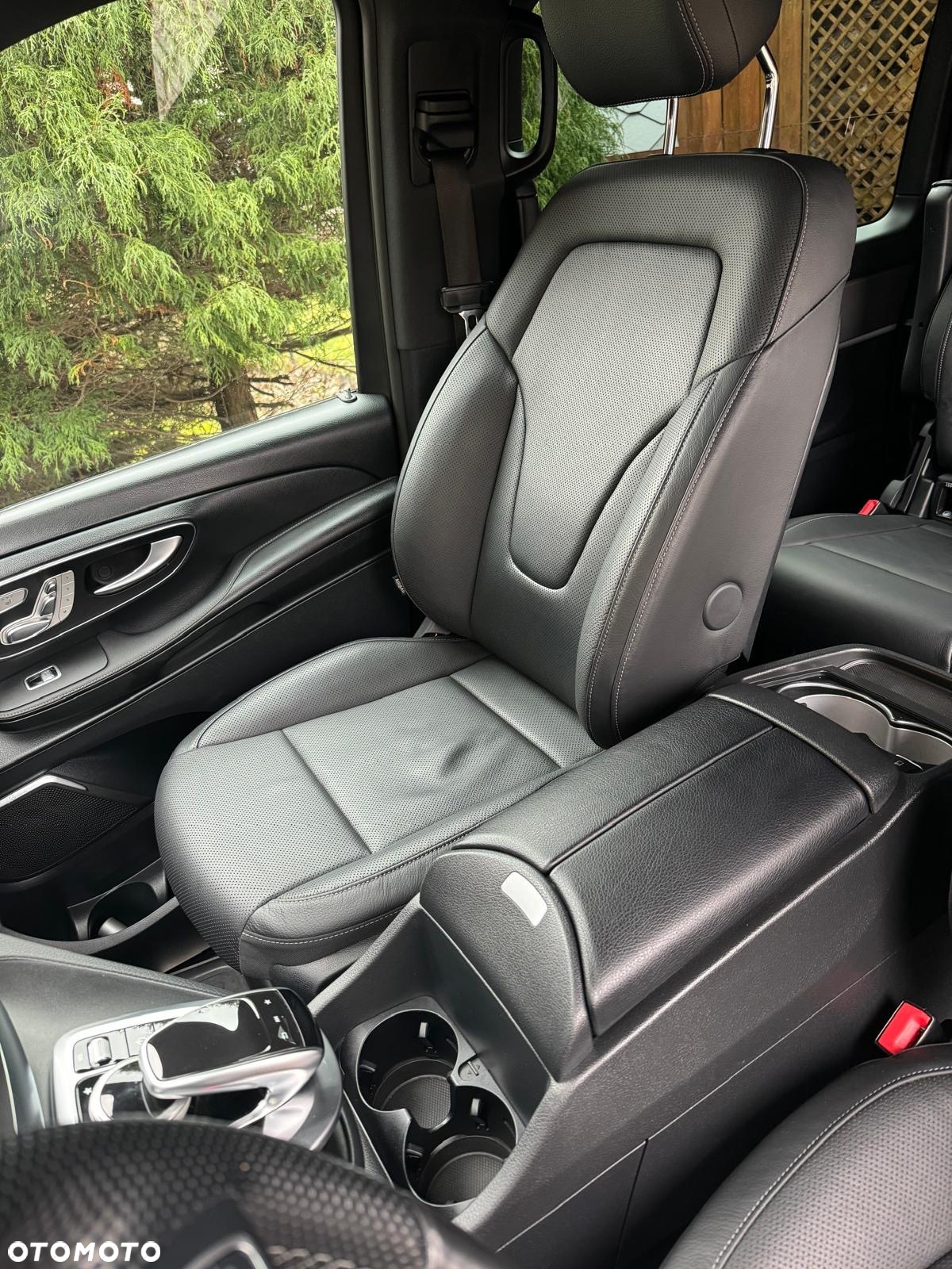 Mercedes-Benz Klasa V 250 d 4-Matic Exclusive 7G-Tronic - 27