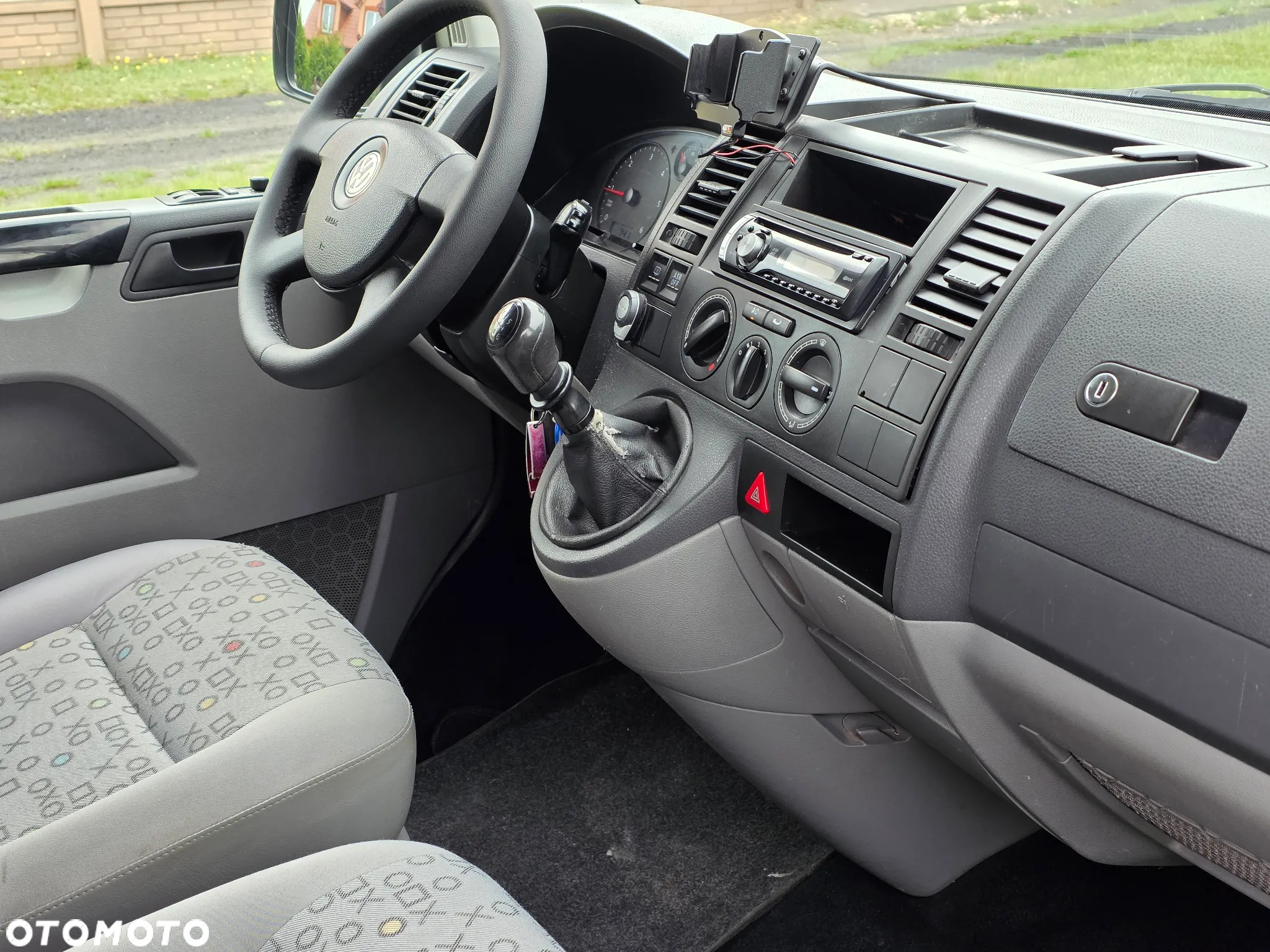 Volkswagen Transporter - 9