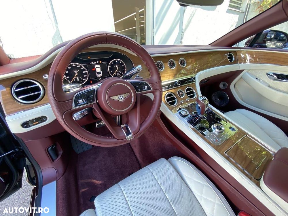 Bentley Continental W12 - 10