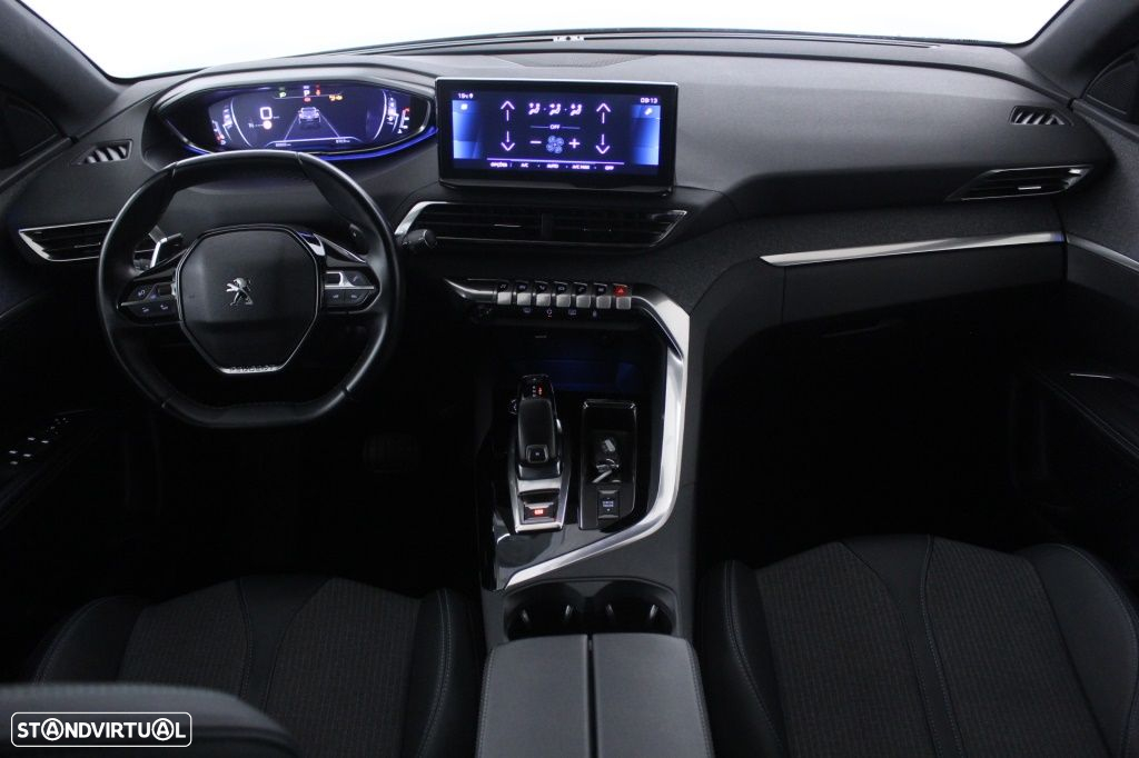 Peugeot 3008 1.5 BlueHDi Allure Pack EAT8 - 18