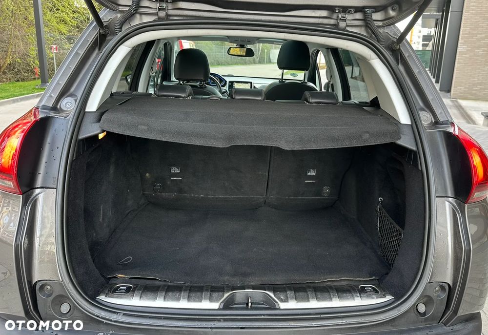 Peugeot 2008 1.2 Pure Tech Crossway S&S - 21