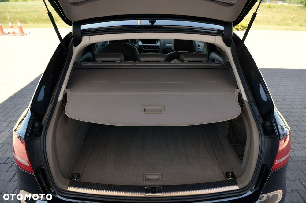 Audi A4 Avant - 22