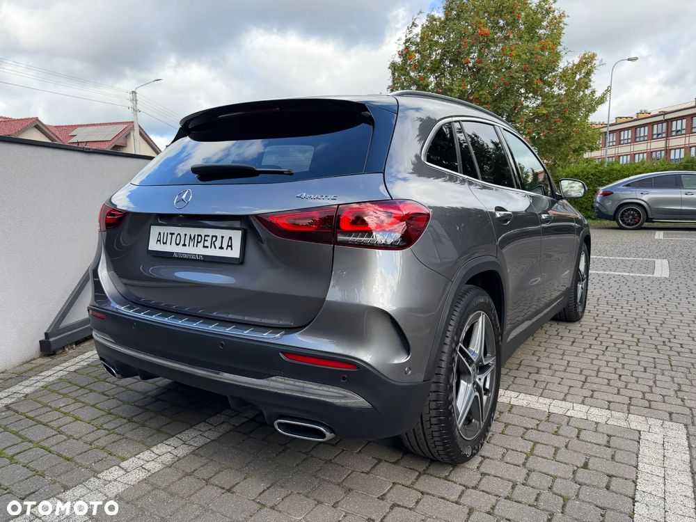 Mercedes-Benz GLA 200 d 4-Matic AMG Line - 7