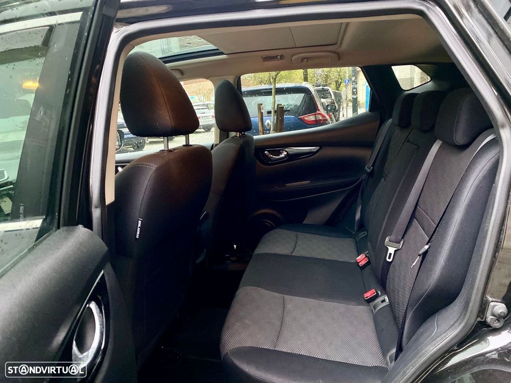 Nissan Qashqai 1.5 dCi Tekna Sport 18 129g - 27