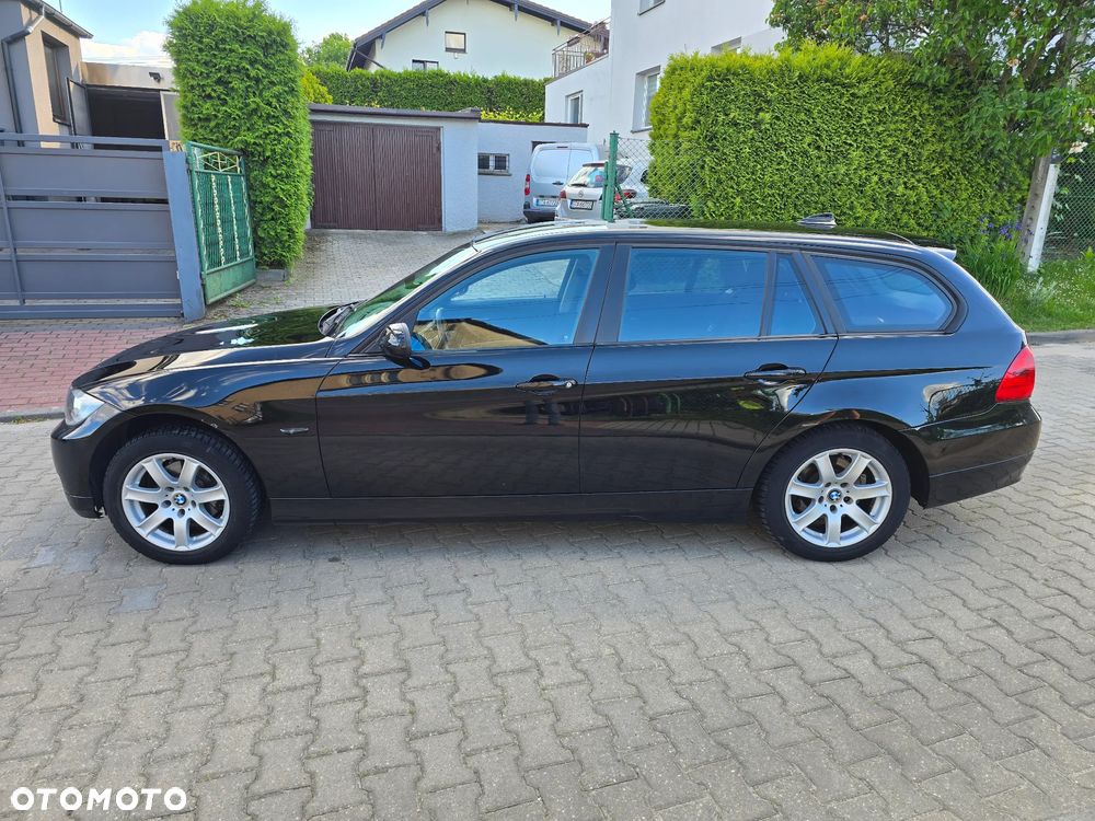 BMW Seria 3 318d - 9