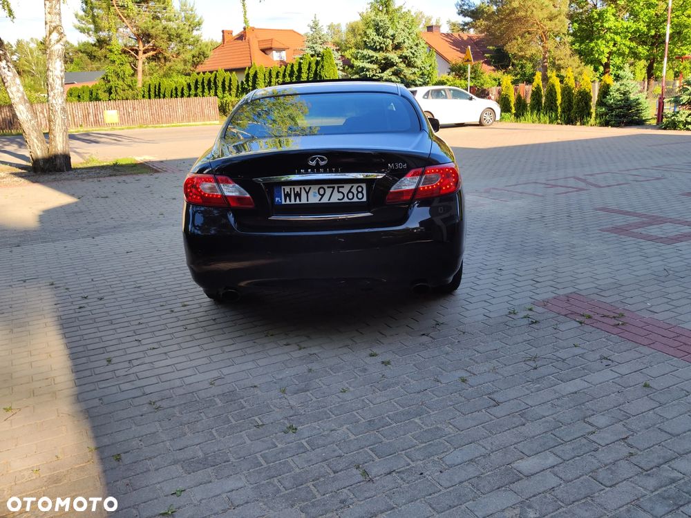 Infiniti M M30d S - 8
