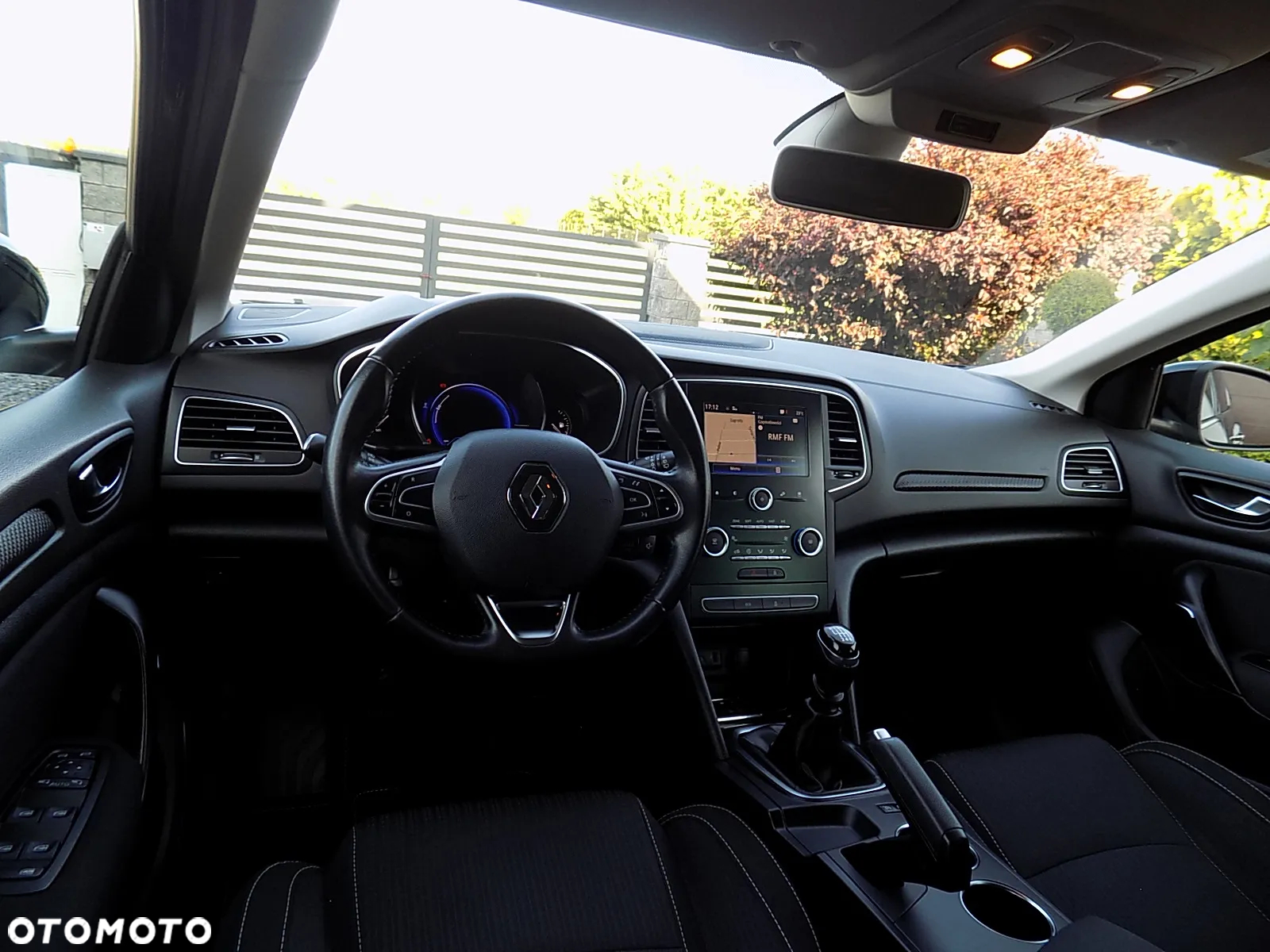 Renault Megane ENERGY TCe 100 LIMITED - 30