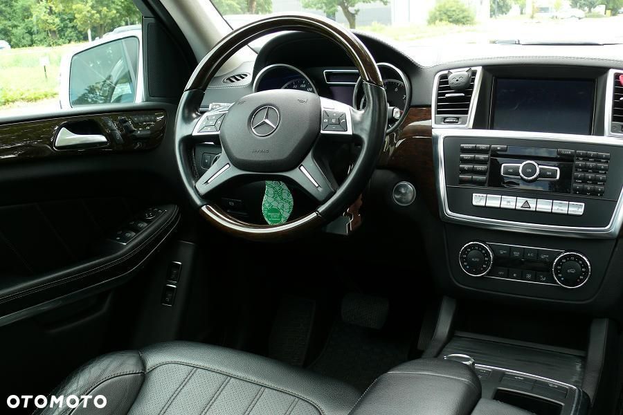 Mercedes-Benz GL 500 4-Matic - 19
