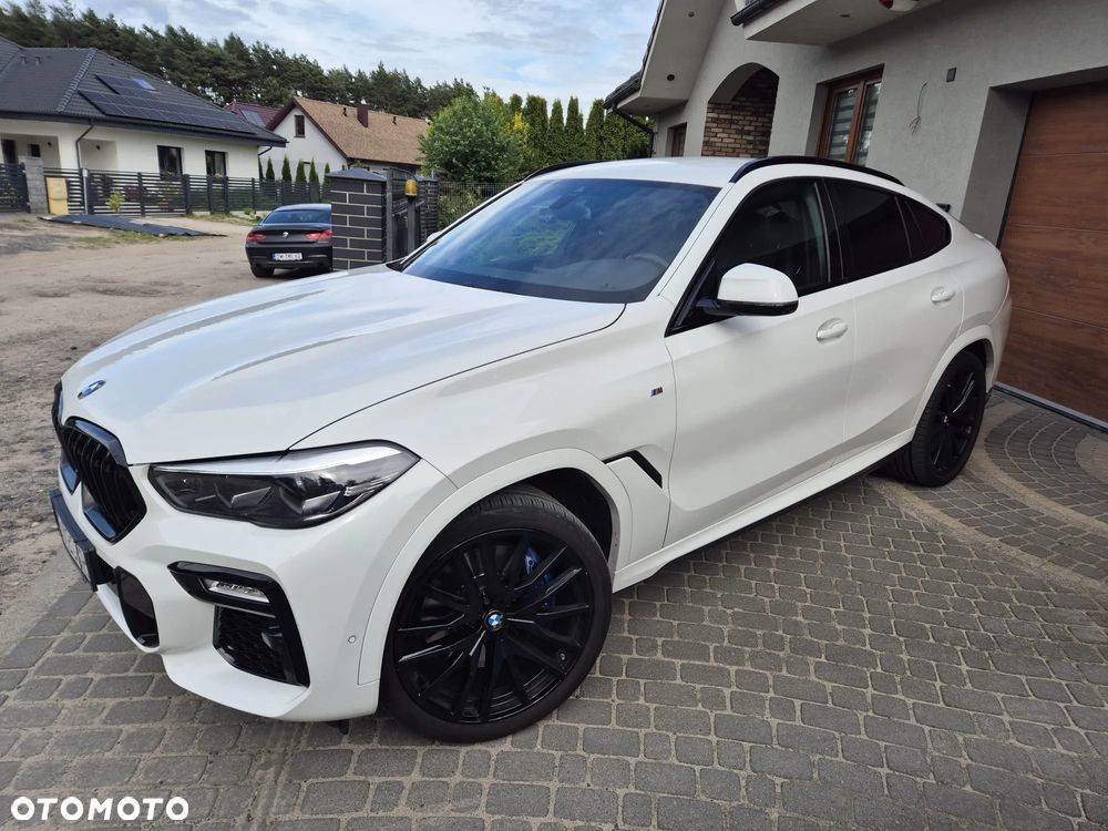 BMW X6 - 10